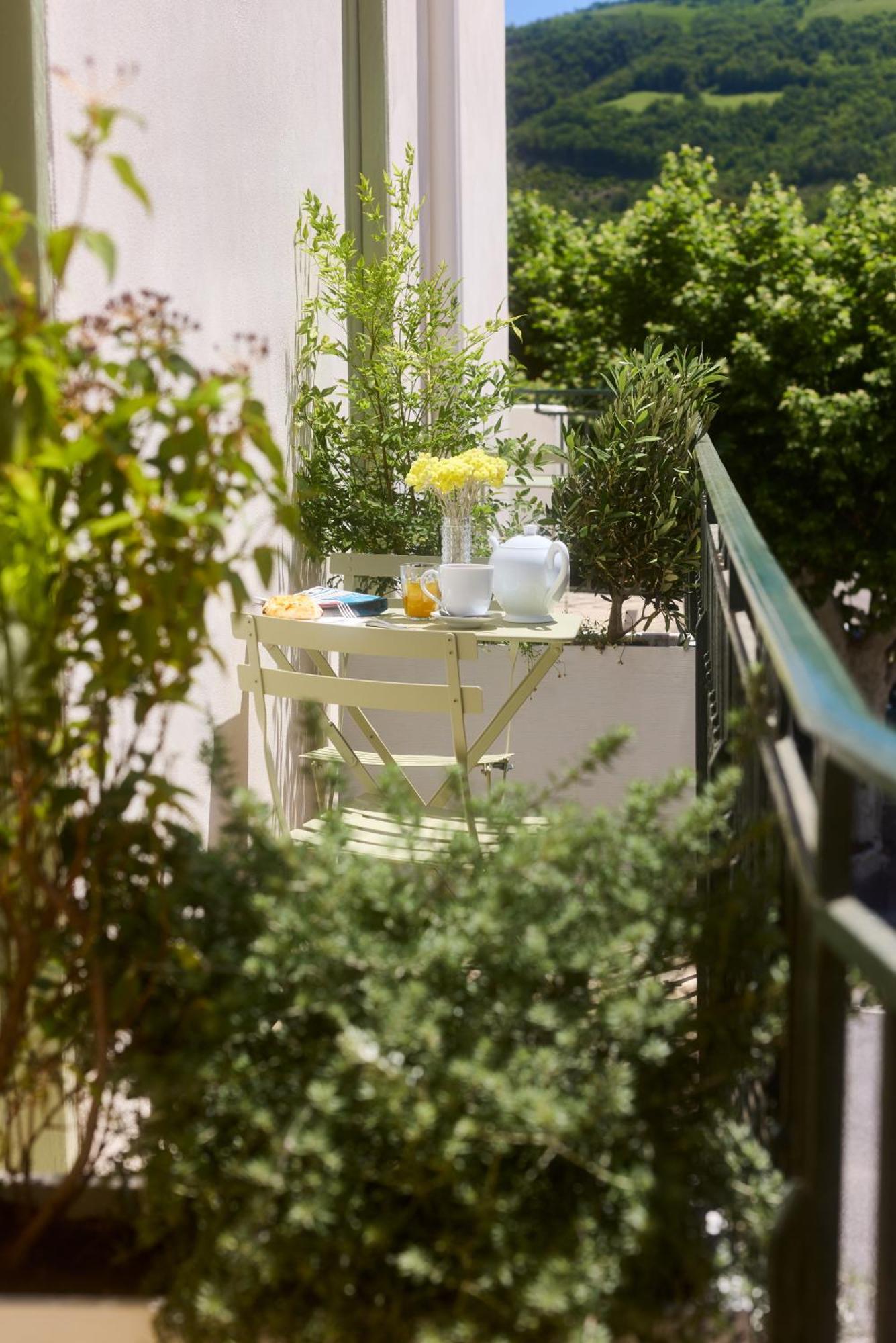 Hotel Restaurant Le Botaniste Prats-de-Mollo-la-Preste Εξωτερικό φωτογραφία