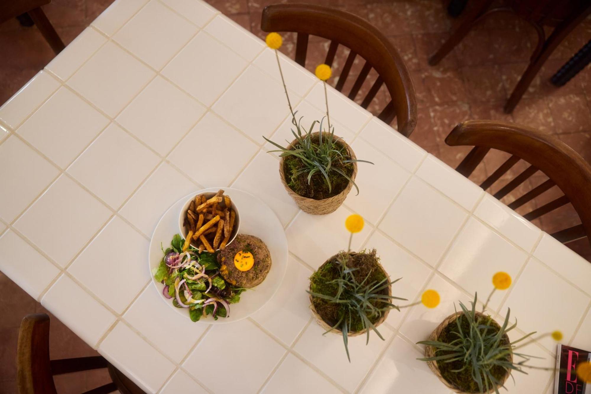 Hotel Restaurant Le Botaniste Prats-de-Mollo-la-Preste Εξωτερικό φωτογραφία